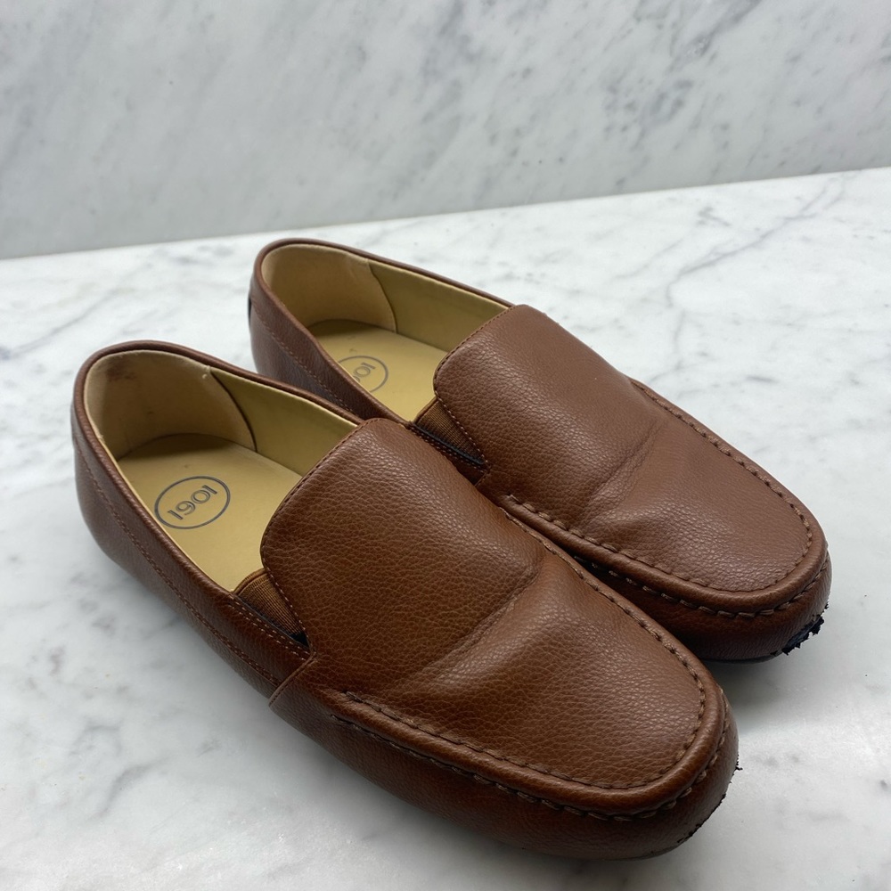 1901 Boys Brown Loafers, Size 5